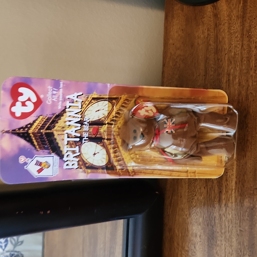 TY Tennie Beanie Baby-Britannia